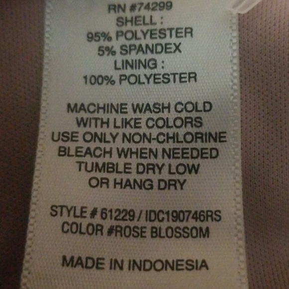 Dress - Picture 3 of 3